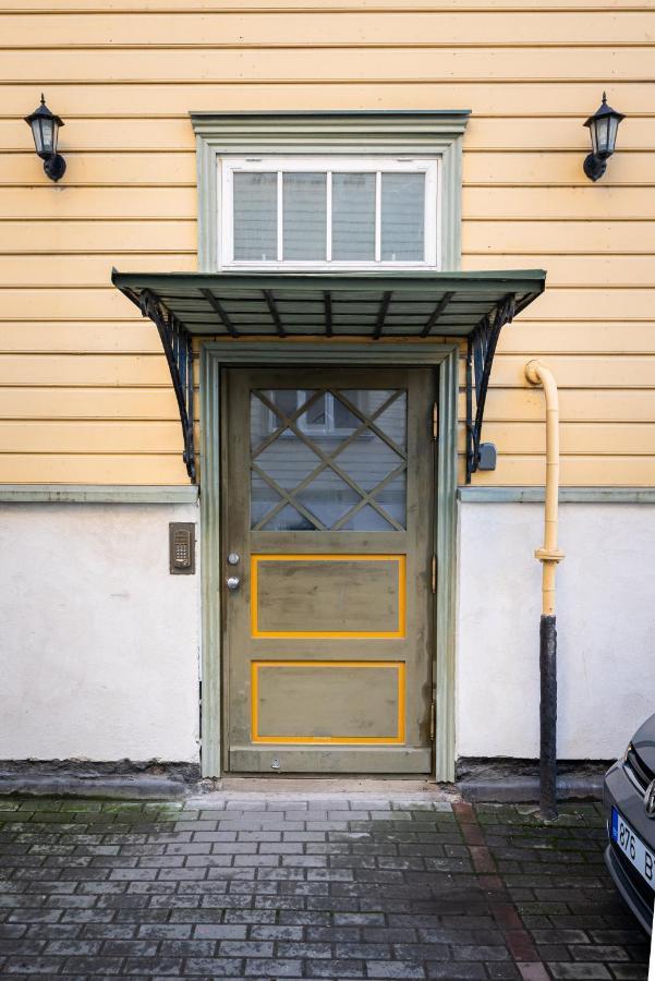 R43 Apartment Tallinn Exterior photo